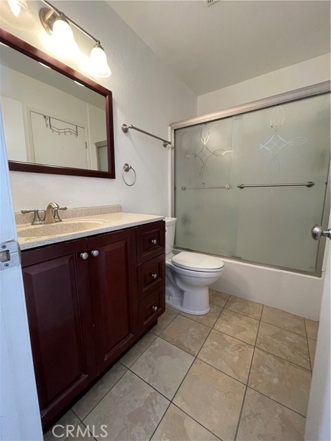 Full bathroom