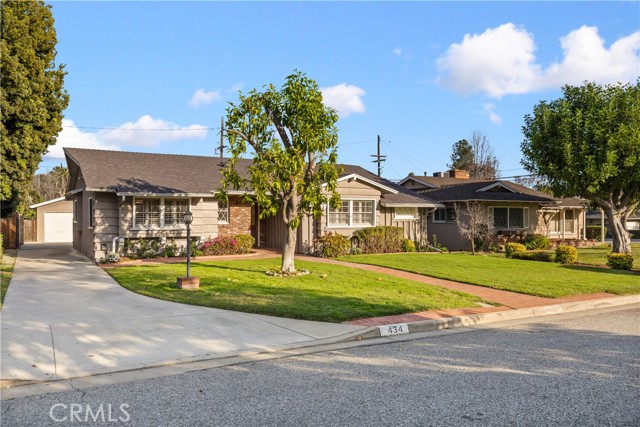 Detail Gallery Image 4 of 67 For 434 Wenham Rd, Pasadena,  CA 91107 - 3 Beds | 2 Baths