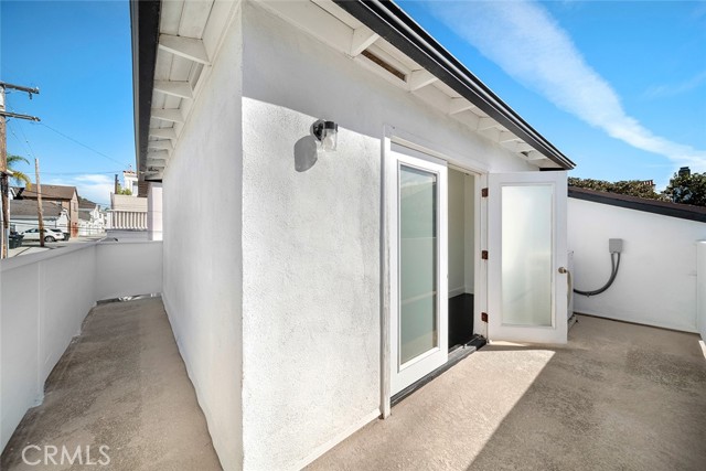 Detail Gallery Image 12 of 30 For 435 Dahlia Ave #2,  Corona Del Mar,  CA 92625 - 3 Beds | 3 Baths