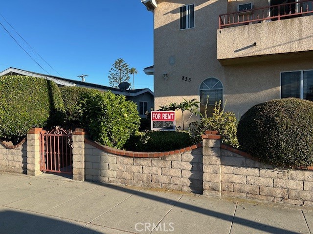 835 W 13th Street, San Pedro CA: https://media.crmls.org/medias/f9241ff4-d2e2-4603-bc45-3dfed8c756d5.jpg