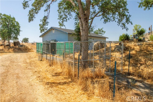 35032 George Smith Road, Squaw Valley CA: https://media.crmls.org/medias/f9254e8d-95fe-42bd-9924-fb9b2b6348d7.jpg