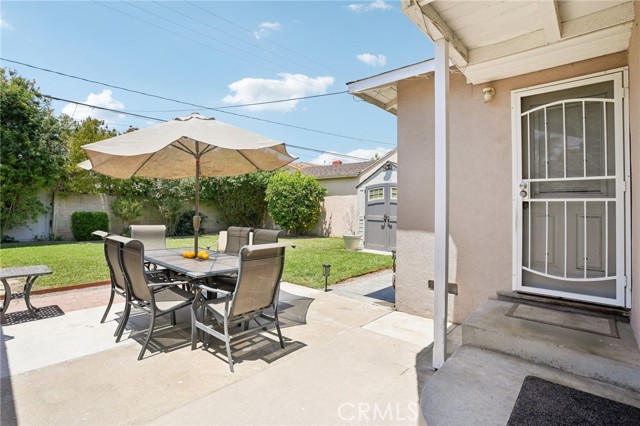Detail Gallery Image 10 of 11 For 10551 Clancey Ave, Downey,  CA 90241 - 4 Beds | 2 Baths