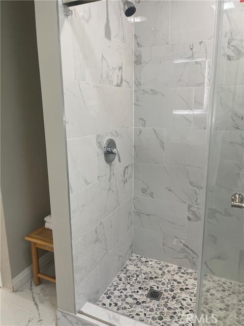 5426 4th Avenue, Los Angeles CA: https://media.crmls.org/medias/f925c056-e531-4399-b4f4-e2140f5ec935.jpg