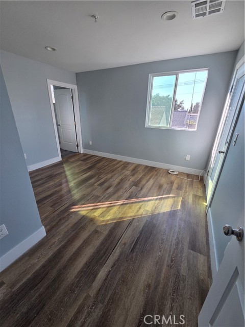 Detail Gallery Image 35 of 45 For 608 E 29th St #608,  Los Angeles,  CA 90011 - 5 Beds | 4 Baths