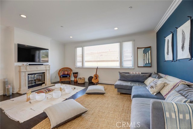 Detail Gallery Image 36 of 75 For 700 Avenue C, Redondo Beach,  CA 90277 - 5 Beds | 5/1 Baths
