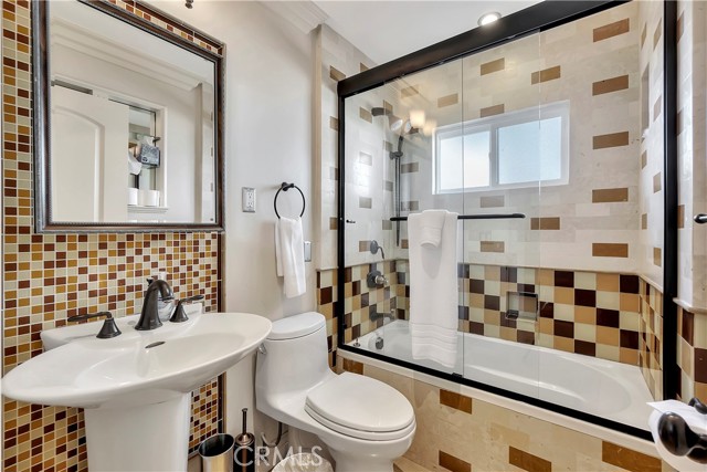 150 Cress Street, Laguna Beach CA: https://media.crmls.org/medias/f9274c95-293c-47df-ae18-993b8215c922.jpg