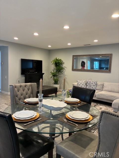 Detail Gallery Image 9 of 25 For 2091 Ronda Granada #D,  Laguna Woods,  CA 92637 - 3 Beds | 2 Baths