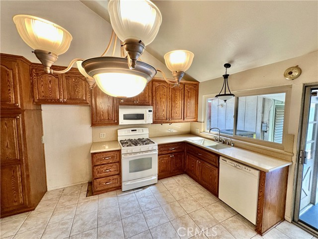 Detail Gallery Image 18 of 54 For 3118 W Vallejo, Anaheim,  CA 92804 - 4 Beds | 2 Baths