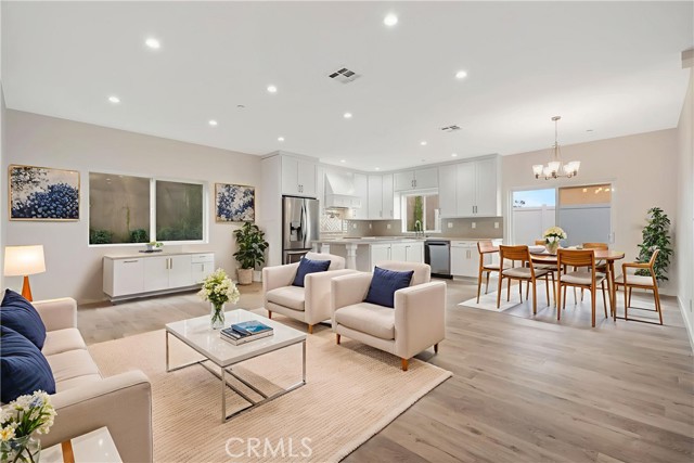 Detail Gallery Image 3 of 39 For 15241 Nurmi St, Sylmar,  CA 91342 - 4 Beds | 3 Baths