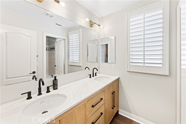 Detail Gallery Image 50 of 60 For 54 Valley Terrace, Irvine,  CA 92603 - 5 Beds | 4/1 Baths