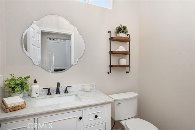 Detail Gallery Image 27 of 55 For 29231 Black Pine Way, Saugus,  CA 91390 - 6 Beds | 4/1 Baths