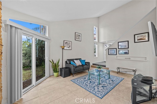 Detail Gallery Image 6 of 54 For 91 Stanford Ct #62,  Irvine,  CA 92612 - 3 Beds | 3 Baths