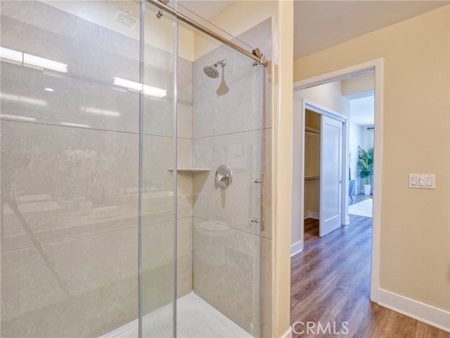 56 E Duarte Road, Arcadia CA: https://media.crmls.org/medias/f92a66c3-eef3-4133-8c38-6c4a3b2c5818.jpg