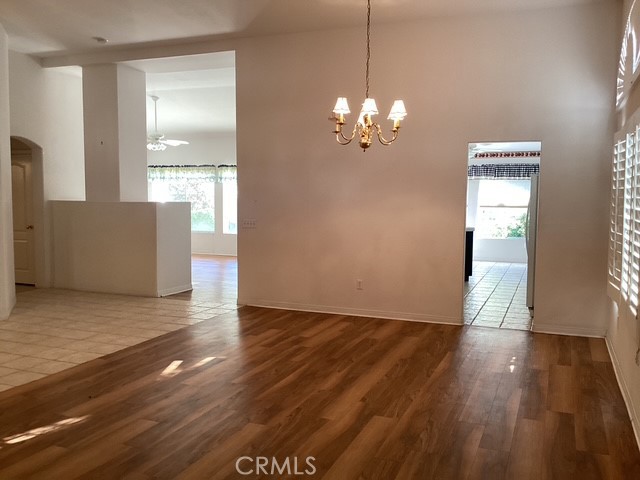 Detail Gallery Image 4 of 19 For 7120 W Avenue L-11, Lancaster,  CA 93536 - 4 Beds | 3 Baths