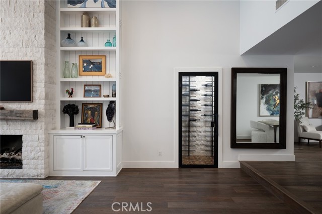 Detail Gallery Image 10 of 32 For 519 Signal Rd, Newport Beach,  CA 92663 - 6 Beds | 4/1 Baths