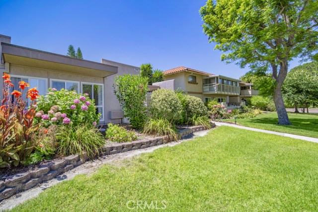 2218 Via Mariposa E #D, Laguna Woods, CA 92637