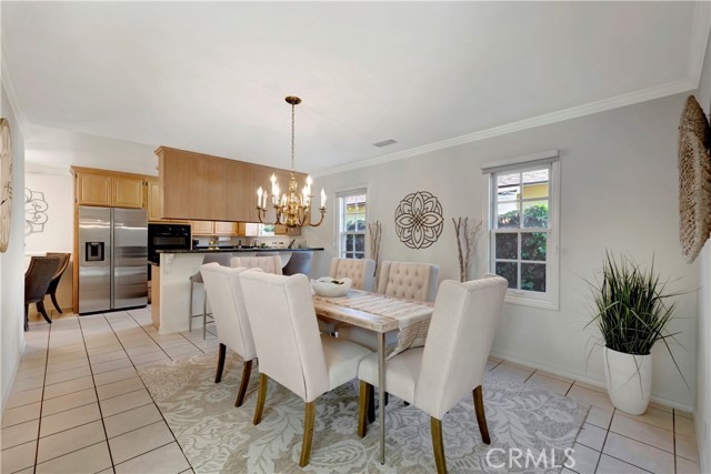 Detail Gallery Image 20 of 47 For 945 Lansing Ln, Costa Mesa,  CA 92626 - 4 Beds | 2 Baths