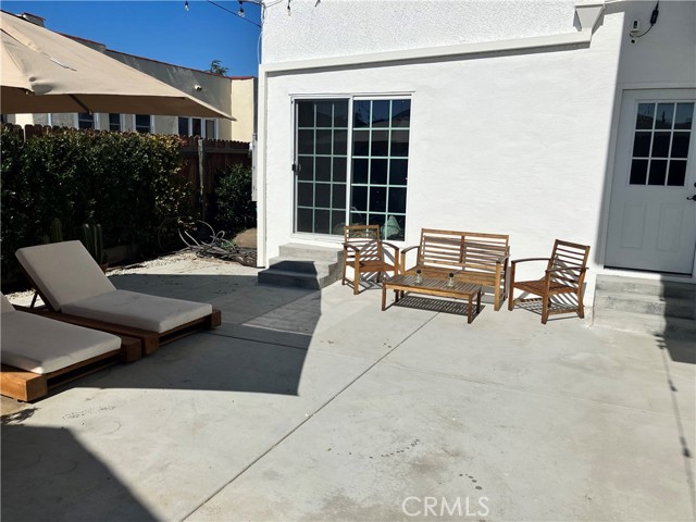 Detail Gallery Image 11 of 43 For 1818 W 81st, Los Angeles,  CA 90047 - 4 Beds | 3/1 Baths