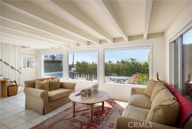 Detail Gallery Image 7 of 23 For 1309 E Balboa Bld, Newport Beach,  CA 92661 - 2 Beds | 2 Baths