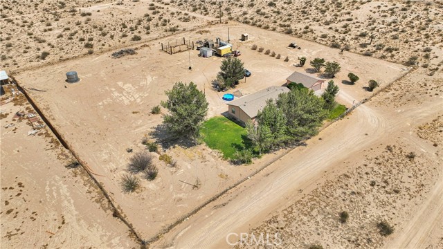 Detail Gallery Image 34 of 37 For 11025 Locust Ave, Lucerne Valley,  CA 92356 - 3 Beds | 2 Baths