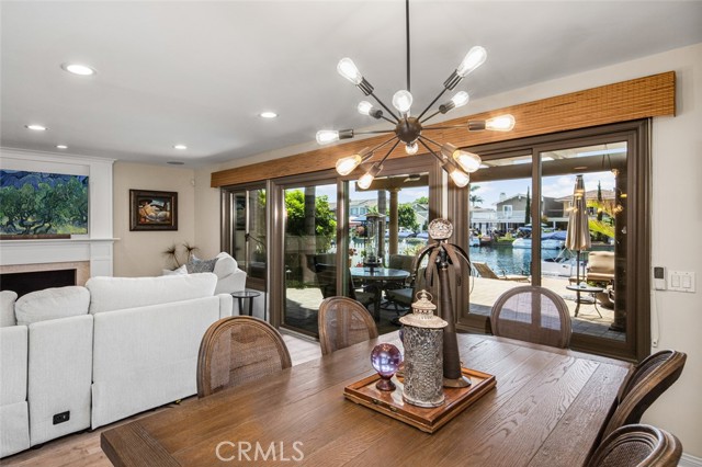 21891 Winnebago Lane, Lake Forest CA: https://media.crmls.org/medias/f92d2bca-8bae-461d-b2fc-5d803c58bf50.jpg