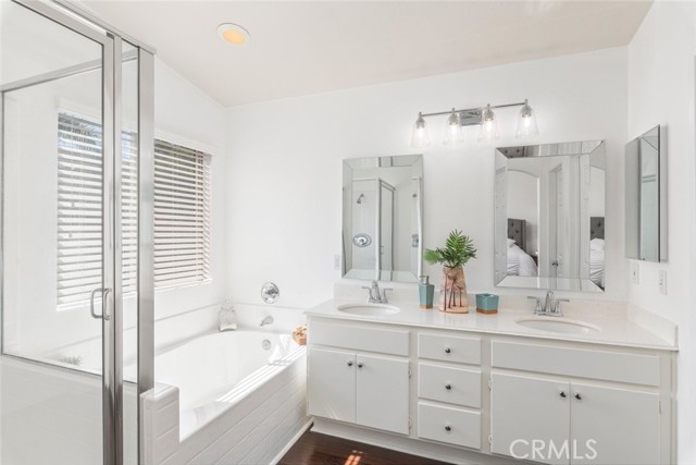 Detail Gallery Image 32 of 53 For 1284 Longport Way, Corona,  CA 92881 - 5 Beds | 3 Baths