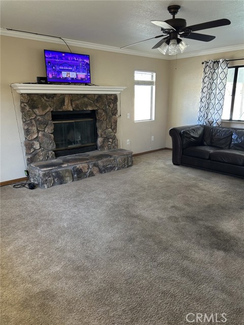 Detail Gallery Image 4 of 15 For 4098 Bordeaux, Hemet,  CA 92544 - 3 Beds | 2 Baths