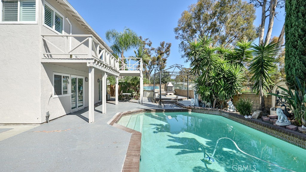 MLS #OC25233956 image #4