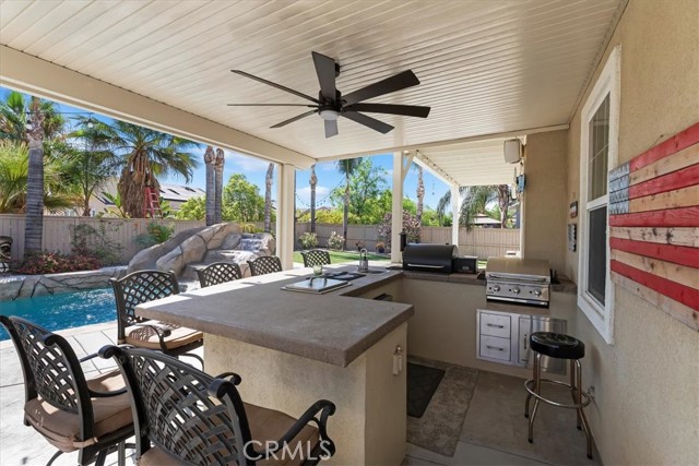 8214 Lavender Lane, Riverside CA: https://media.crmls.org/medias/f92f6412-0403-4f9c-96cc-bf7d18c1af05.jpg