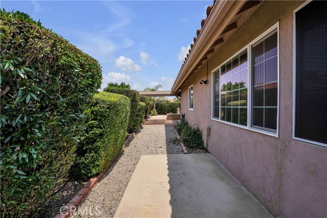 29331 Mawr Court, Menifee CA: https://media.crmls.org/medias/f92f6e2e-f72b-4238-b7ca-e8770230781a.jpg