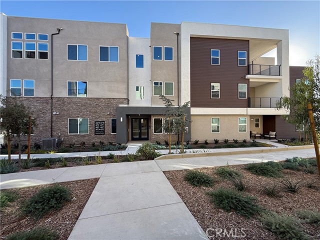 Detail Gallery Image 10 of 45 For 479 Mulligan, Irvine,  CA 92618 - 3 Beds | 2/1 Baths