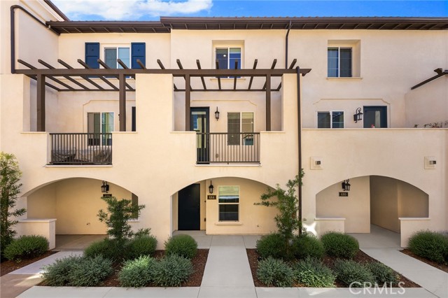Detail Gallery Image 2 of 59 For 684 Panorama, La Puente,  CA 91744 - 3 Beds | 3/1 Baths