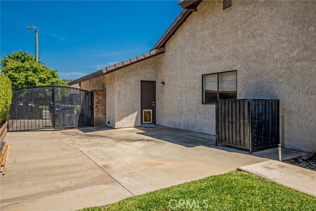751 Santa Fe Court, San Dimas CA: https://media.crmls.org/medias/f9316200-02f7-4ddc-87fb-2b79493df0f6.jpg