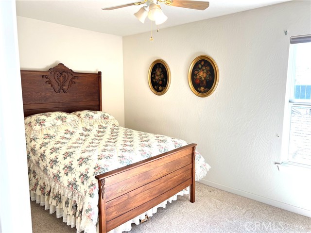 Detail Gallery Image 24 of 38 For 5712 Shepard Ave, Sacramento,  CA 95819 - 3 Beds | 2 Baths