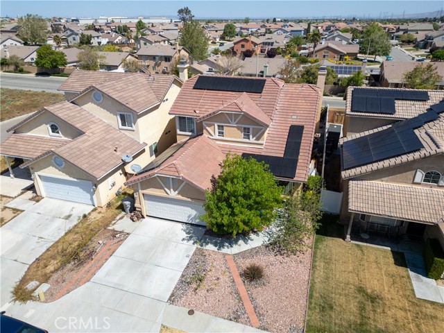 Detail Gallery Image 2 of 31 For 13616 Summit View St, Hesperia,  CA 92344 - 4 Beds | 3 Baths