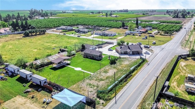 Detail Gallery Image 6 of 43 For 24110 Avenue 14, Madera,  CA 93637 - – Beds | – Baths