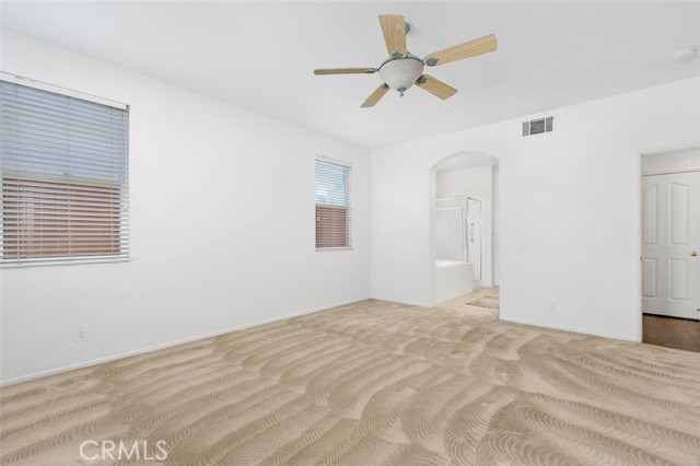 31090 Nassau Court, Temecula CA: https://media.crmls.org/medias/f932d0d4-7b81-4610-adb0-820f315ef874.jpg