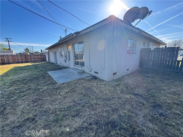Detail Gallery Image 24 of 27 For 5703 E Hampton, Fresno,  CA 93727 - 3 Beds | 1 Baths