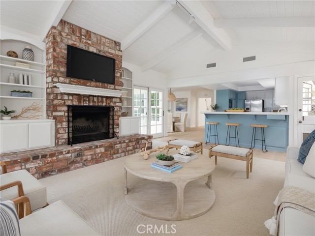 3509 Poinsettia Avenue, Manhattan Beach, California 90266, 4 Bedrooms Bedrooms, ,2 BathroomsBathrooms,Residential,Sold,Poinsettia,SB21155019