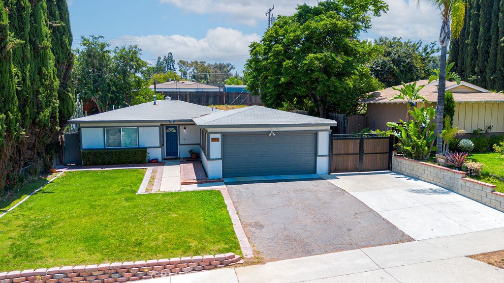 1919 Rainbow Ridge Street