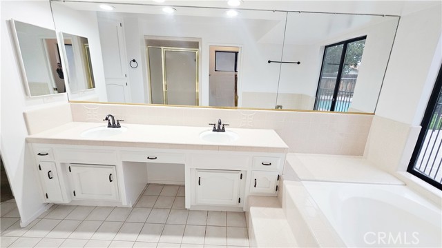 Detail Gallery Image 58 of 59 For 7001 Margaret Ct, Bakersfield,  CA 93309 - 4 Beds | 2 Baths