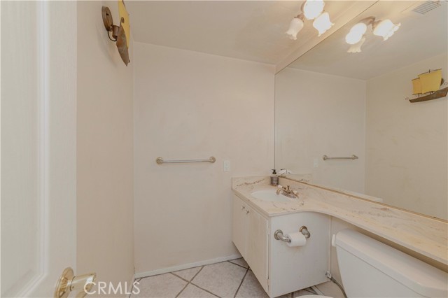 Detail Gallery Image 19 of 37 For 4394 Dina Ct, Cypress,  CA 90630 - 4 Beds | 2/1 Baths