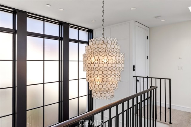 2428 The Strand, Hermosa Beach CA: https://media.crmls.org/medias/f939bfd2-3dc5-48a3-8ef7-ae279ffbea4c.jpg