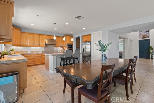 21 Plaza Modena, Lake Elsinore CA: https://media.crmls.org/medias/f939dee5-2813-4a72-b347-233bc2067511.jpg