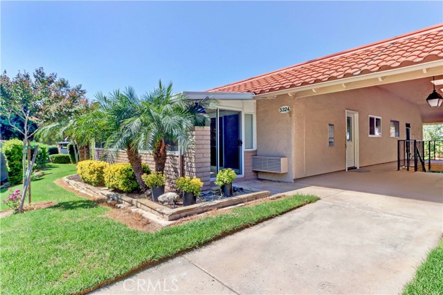 5324 Bahia Blanca W, Laguna Woods CA: https://media.crmls.org/medias/f93b927e-9db7-4b3c-a8a4-6ce87188465e.jpg