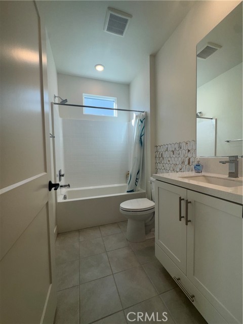 Detail Gallery Image 23 of 31 For 16246 Dawn Way, Tustin,  CA 92782 - 4 Beds | 3/1 Baths