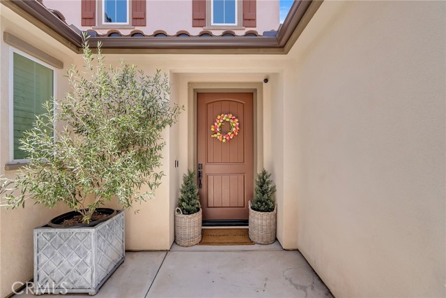 Detail Gallery Image 5 of 19 For 12237 Cortona Pl, Riverside,  CA 92503 - 4 Beds | 4/2 Baths