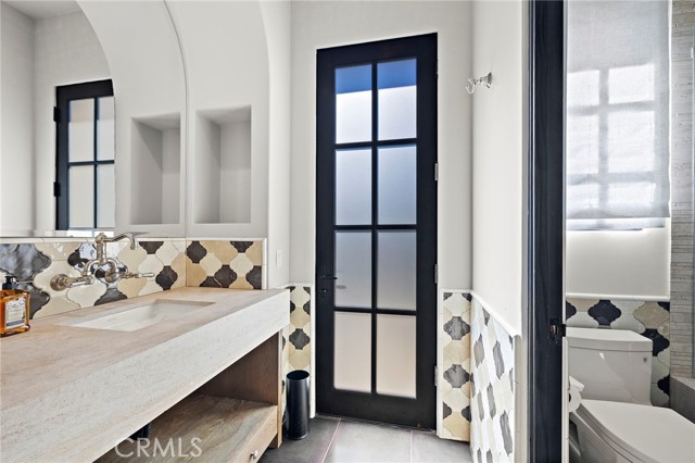 Detail Gallery Image 33 of 70 For 12 Thomas Rd, Ladera Ranch,  CA 92694 - 6 Beds | 7/1 Baths