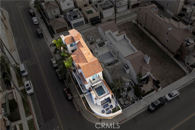 Detail Gallery Image 27 of 27 For 122 21st, Huntington Beach,  CA 92648 - 3 Beds | 4/1 Baths