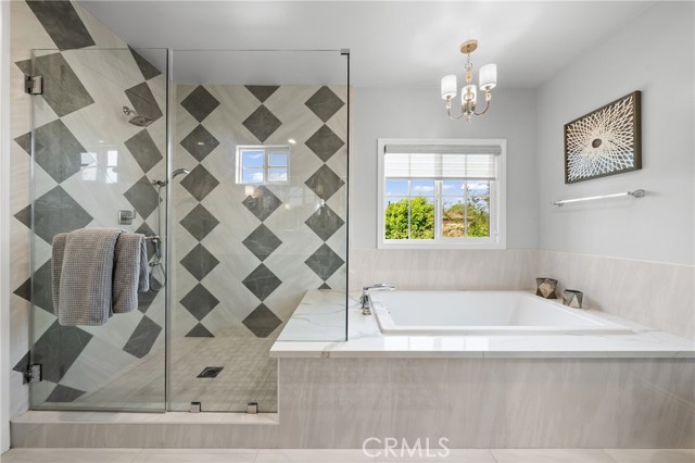 Image 25 of 47 For 6247 Ivar  